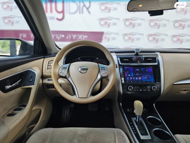 ניסאן אלטימה