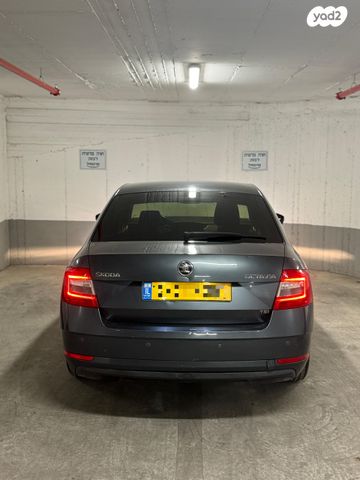 סקודה אוקטביה 