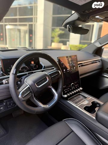 ג'י.אם.סי סיירה EV  