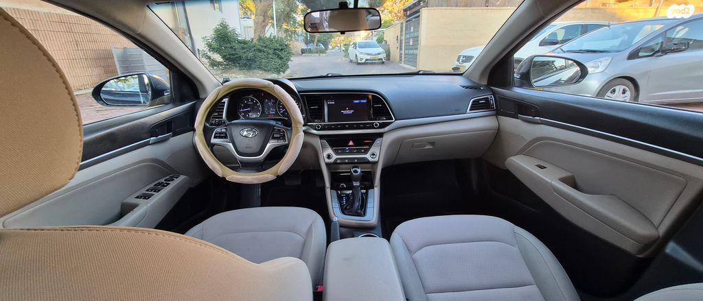 יונדאי אלנטרה