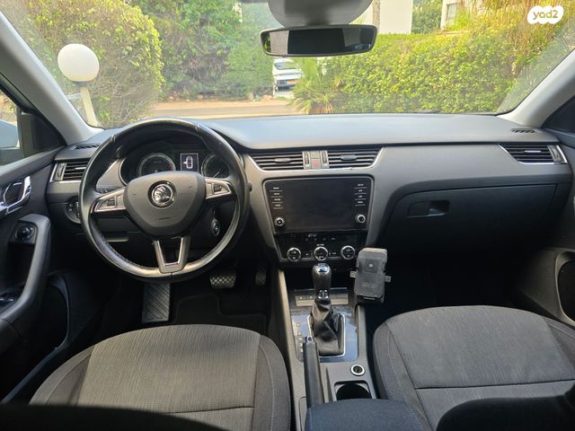 סקודה אוקטביה 