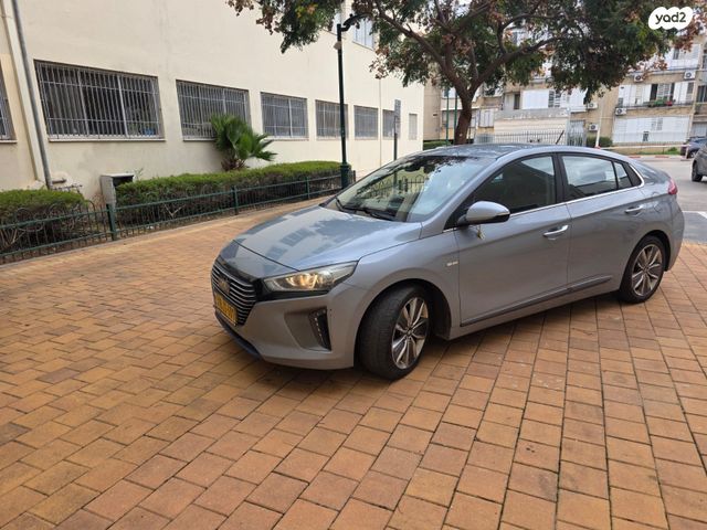 יונדאי איוניק