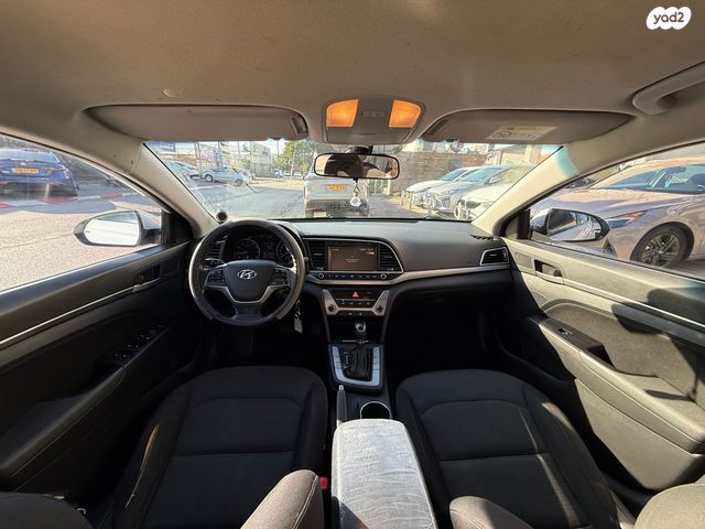 יונדאי אלנטרה