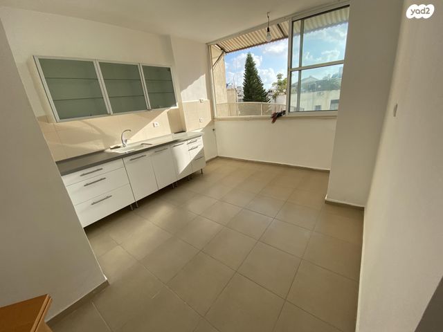 שמואל הנגיד 13