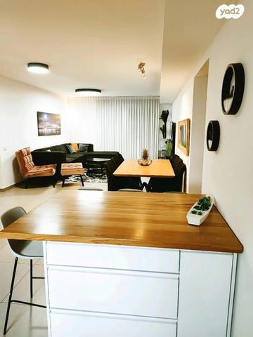 זכריה הנביא 2