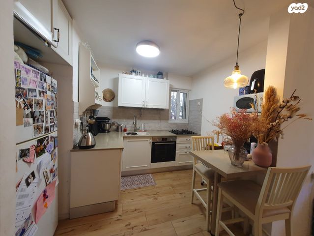 דירה, הצבר 215, גילה, ירושלים