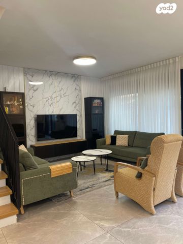 בית פרטי/ קוטג', חנה מרון 3, נאות אפק, אפקה, קרית ביאליק