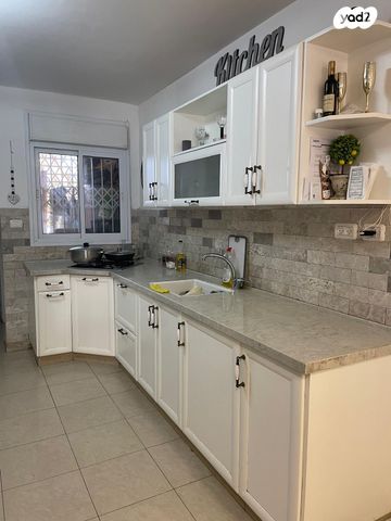 בית פרטי/ קוטג', איילת השחר 4, נווה זאב, נאות אילן, באר שבע