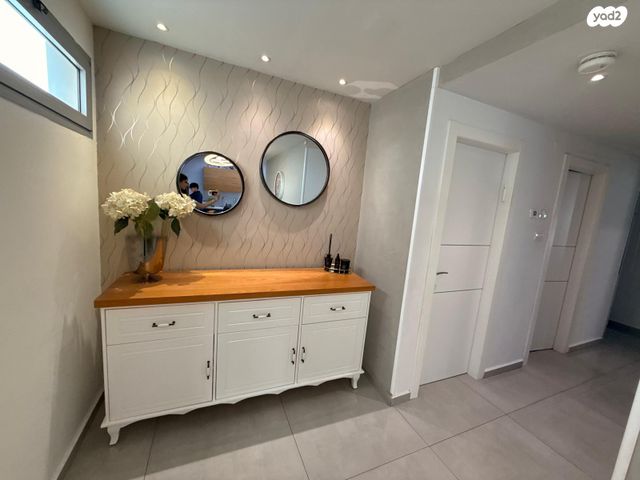 דירה, הרב ישעיהו משורר 6, הדר גנים, פתח תקווה