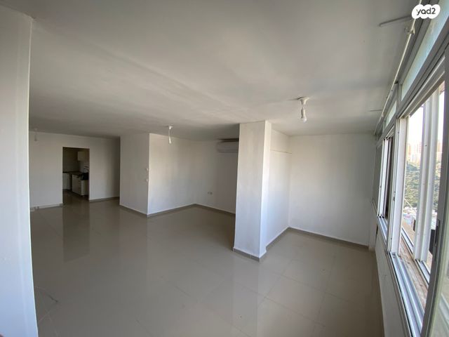 דירה, אבא הלל סילבר 6, יזרעאליה, חיפה