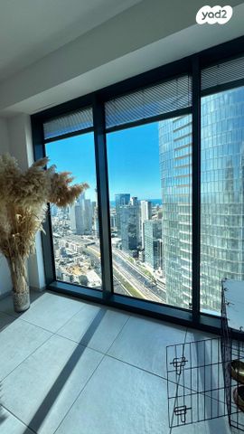 דירה, אריאל שרון 4, סיטי, גבעתיים