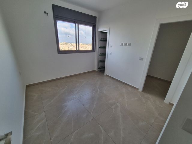 דירה, יעקב פיכמן 7, קרית אילון, חולון