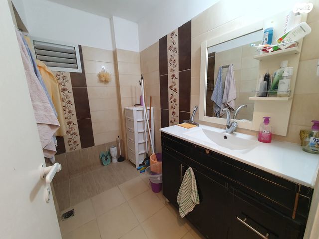 דירה, הבישוף חג'אר 2, עבאס, חיפה