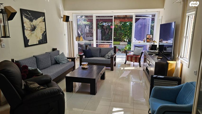 בית פרטי/ קוטג', השדרה 2, קרית מטלון, פתח תקווה