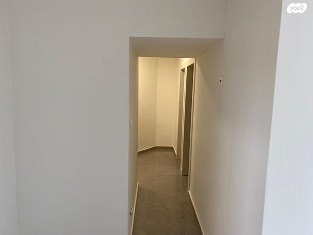 דירה, דבורה 1, רובע ג', אריאל