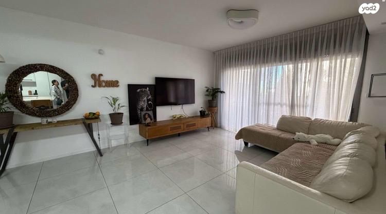 דירת גן, שושנת העמקים 41, רמת אמיר, קדימה צורן