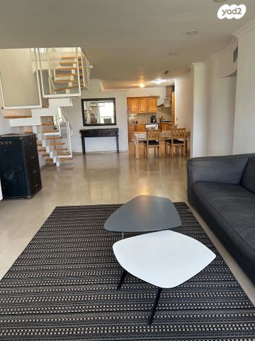 גג/ פנטהאוז, יהודה בורלא 28, תכנית ל', למד, תל אביב יפו