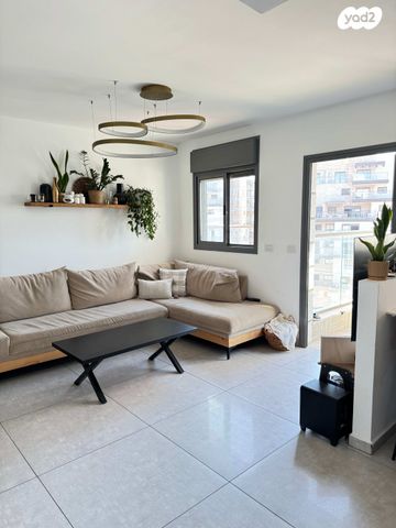 דירה, הברוש 3, המכבים, גבעת זאב