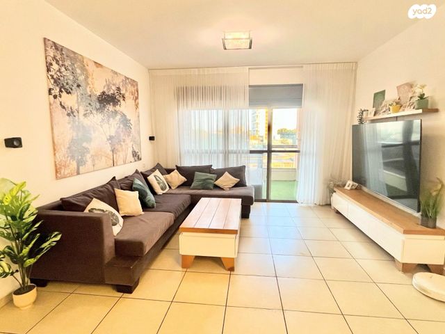 דרך דגניה 50