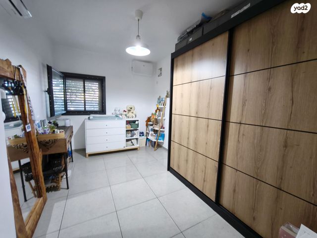 מרים בן פורת 14