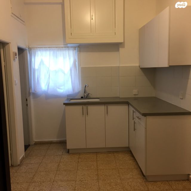 ישראל טייבר 56