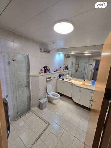 דירה, יפה נוף 111, כרמל מרכזי - שד' קיש, חיפה