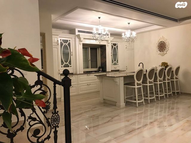 בית פרטי/ קוטג', הרדוף הנחלים 19, קרית אילון, חולון