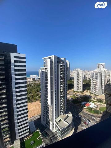 דירה, אריק איינשטיין 1, דרום חדש, פארק הים, בת ים