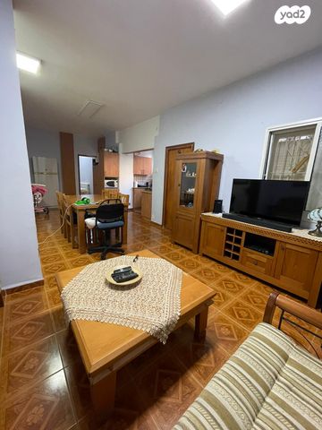 דירה, יוסף 17, הדר מרכז, חיפה