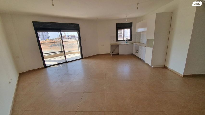 דירה, אורנה פורת 14, הרקפות, ראשון לציון