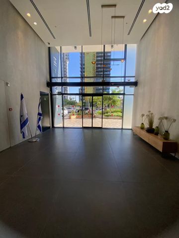 דירה, אריק איינשטיין 1, דרום חדש, פארק הים, בת ים