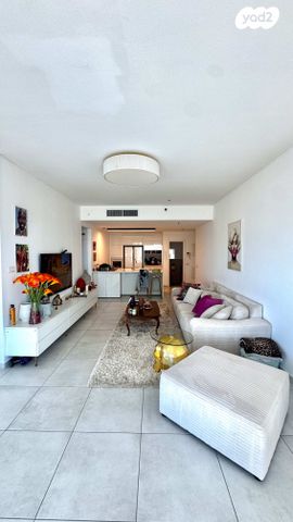 דירה, אריאל שרון 4, סיטי, גבעתיים