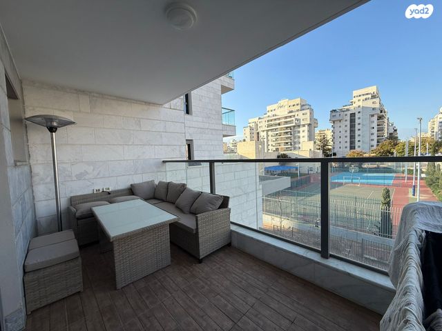 דירה, יחיאל פלדי 5, רחובות המדע, רחובות