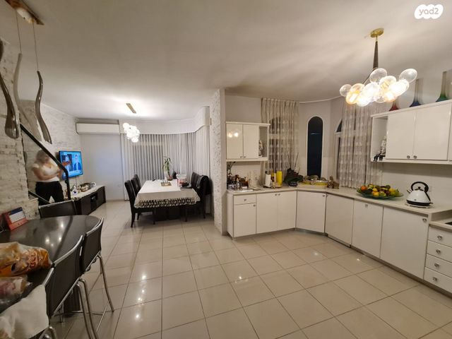 בית פרטי/ קוטג', האלה 9, מנחם בגין, עכו