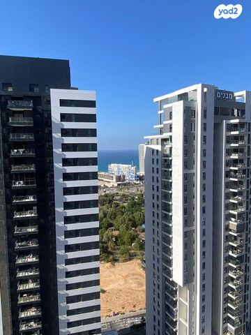 דירה, אריק איינשטיין 1, דרום חדש, פארק הים, בת ים