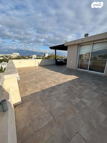 גג/ פנטהאוז, יהודה בורלא 28, תכנית ל', למד, תל אביב יפו