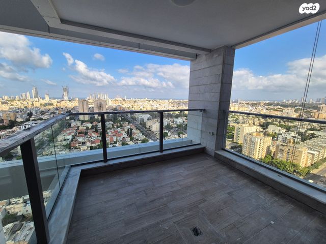 דירה, יעקב פיכמן 7, קרית אילון, חולון