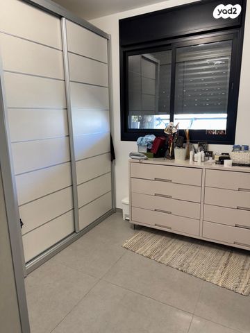 דירה, דרך לוי אשכול 101, שיכון רסקו, קרית אונו