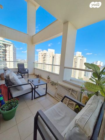 דירה, אליהו בן חור 15, הדר המושבות החדשה / אם המושבות החדשה, פתח תקווה