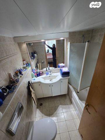 דירה, יפה נוף 111, כרמל מרכזי - שד' קיש, חיפה