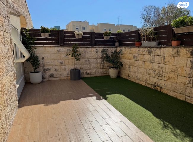 דירת גן, מבצע בן עמי 16, רמת רבין, כרמיאל