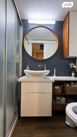 דירה, יהושע רבינוביץ 44, בן גוריון, חולון