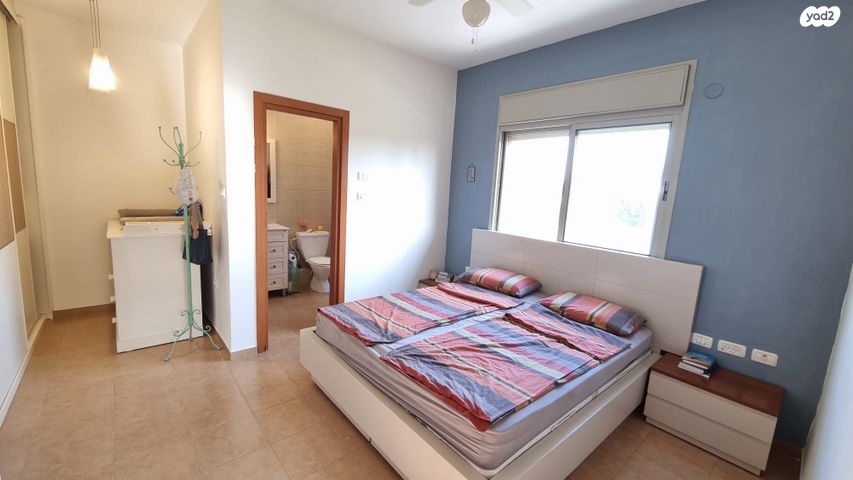 דו משפחתי, השעורה 42, זרעוניה, בנימינה גבעת עדה