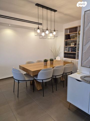 דרך הפארק 18