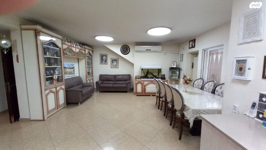 דירת גן, חלקת יואב 4, הדקל, ביתר עילית