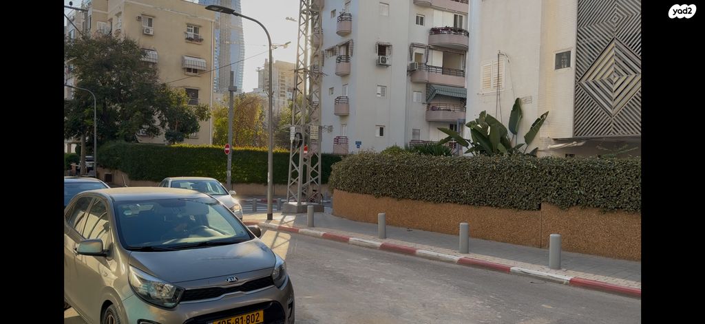 פאת השולחן 16