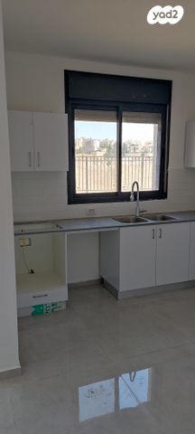 דירת גן, הצלף 30, צמח השדה, מעלה אדומים