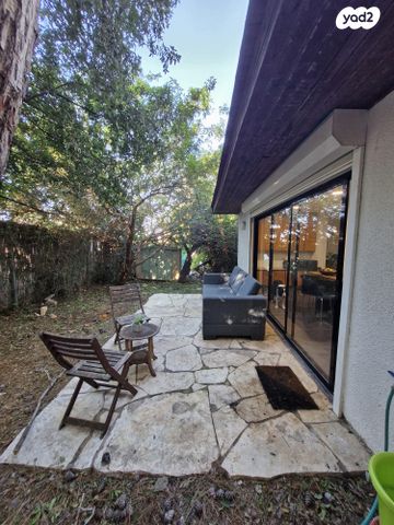 דירת גן, דרך הים 45, כרמל מערבי, חיפה