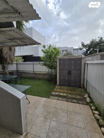 דירת גן, אלישע הנביא 16, רובע י', אשדוד