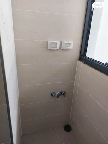 דירה, יצחק שמיר 17, רמת הדר, גבעת שמואל